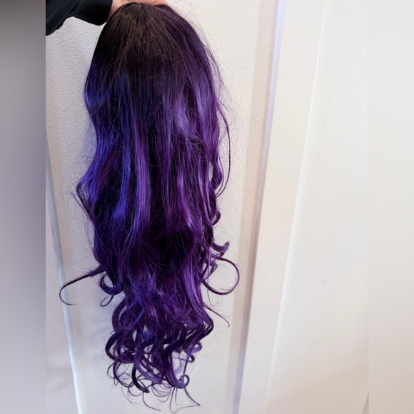 Adult Spirit Halloween Purple Witch Costume + EXTRA ACCESSORIES FOR COSTUME - Picture 6 of 16